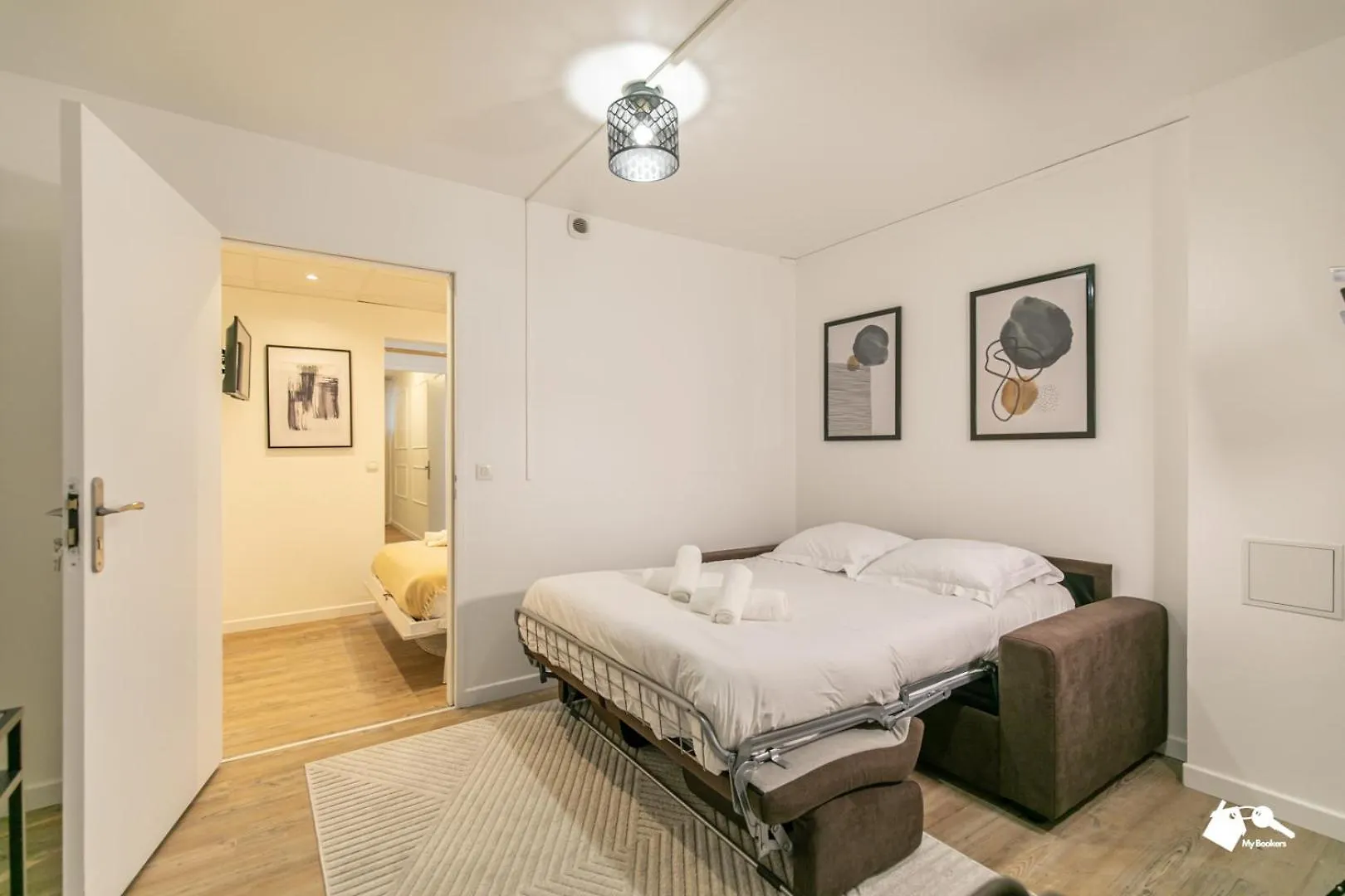 Mba - Beslay - Splendide Appartement Paris Centre 0*,